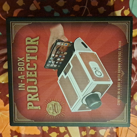 Happy Hour Projecter in a box - Picture 1 of 4